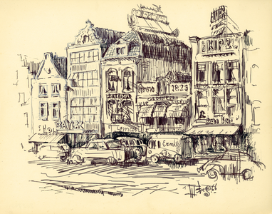 202740 Gezicht op de voorgevels van de panden Vredenburg 31 (rechts) -35 te Utrecht.